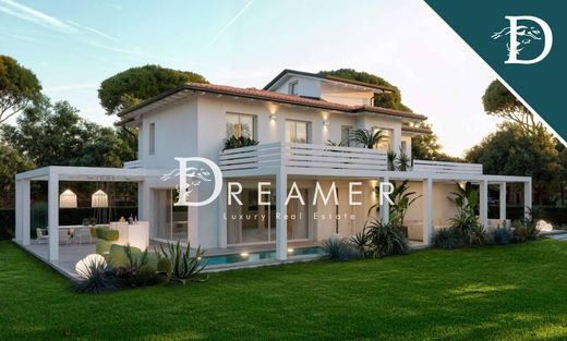 Villa a Forte dei Marmi, Lucca