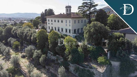 Castle in Calenzano, Florence
