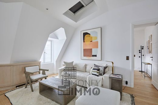 Appartamento a Champs-Elysées, Madeleine, Triangle d’or, Parigi