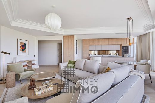 Apartment in Tour Eiffel, Invalides – Ecole Militaire, Saint-Thomas d’Aquin, Paris