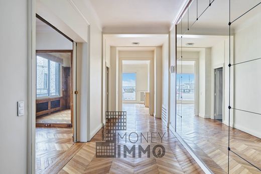 Appartamento a La Muette, Auteuil, Porte Dauphine, Parigi