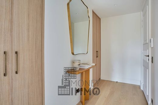 Apartament w Tour Eiffel, Invalides – Ecole Militaire, Saint-Thomas d’Aquin, Paris