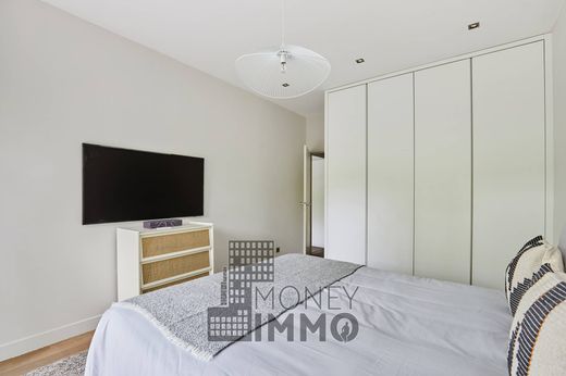 Piso / Apartamento en Neuilly-sur-Seine, Altos de Sena