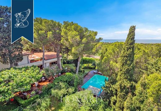 ﻓﻴﻼ ﻓﻲ ليفورنو, Provincia di Livorno