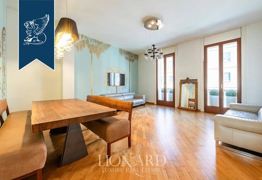 Appartamento a Milano, Lombardia