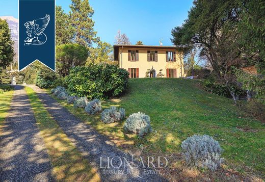 Villa a Tremezzina, Como