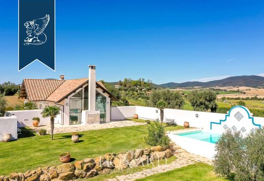 Villa in Montalto di Castro, Provincia di Viterbo