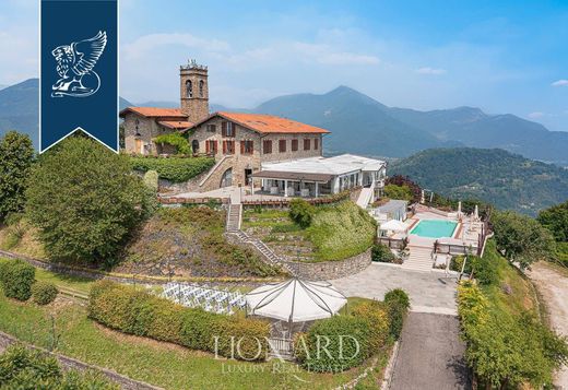 Villa in Villongo, Provincia di Bergamo