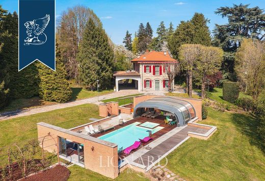 Villa à Erba, Côme
