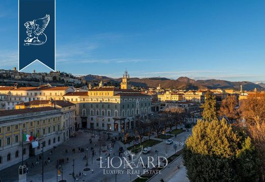 Appartamento in vendita Bergamo