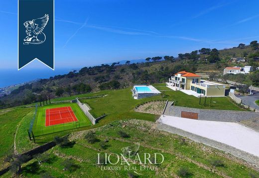 Villa in Cipressa, Provincia di Imperia