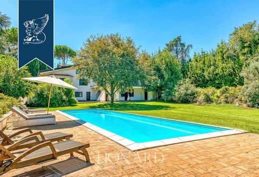 Villa in Rome, Latium