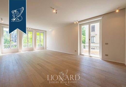 ミラノ, Città metropolitana di Milanoのアパートメント