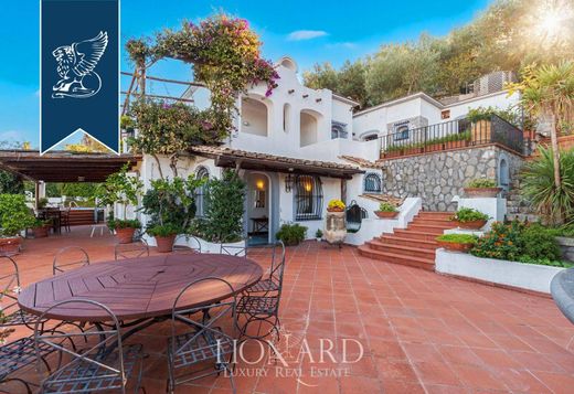 Villa in Massa Lubrense, Naples