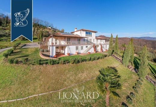 Villa - Lucca, Provincia di Lucca