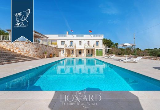 Villa in Ostuni, Provincia di Brindisi