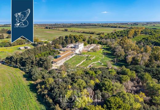 Замок, Бриндизи, Provincia di Brindisi