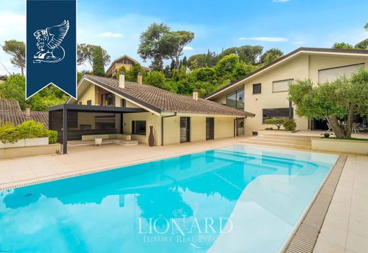 Βίλα σε Ρώμη, Lazio