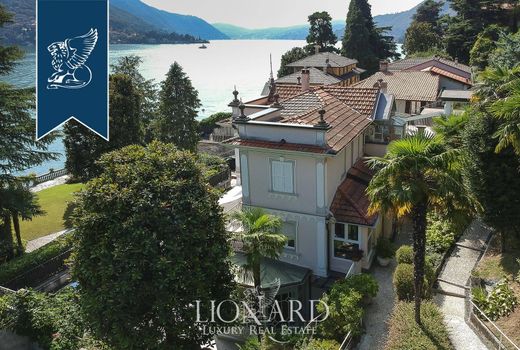 Villa a Laglio, Como