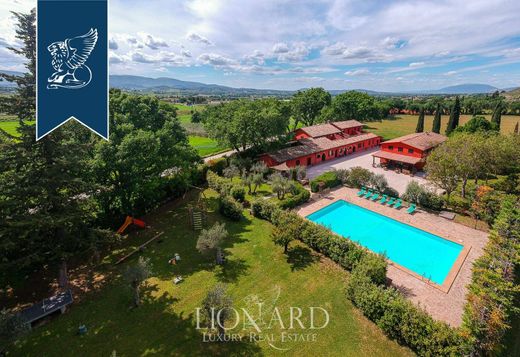 Rural or Farmhouse in Spoleto, Provincia di Perugia