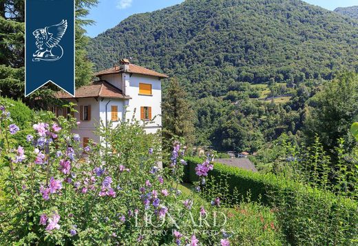 Villa en Dizzasco-Biazzeno, Provincia di Como