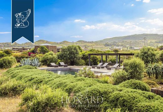 Mansion in Pantelleria, Trapani