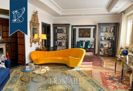 ミラノ, Città metropolitana di Milanoのアパートメント