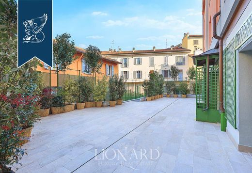 Appartamento a Milano, Lombardia