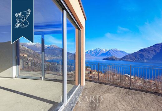 Villa in Pianello del Lario, Provincia di Como