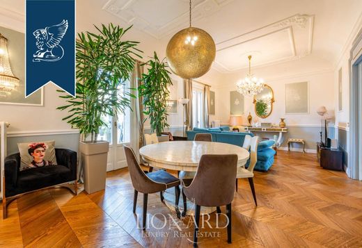 아파트 / 밀라노, Città metropolitana di Milano