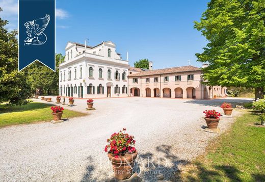 Villa a Mogliano Veneto, Treviso