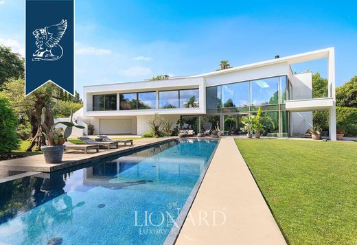 Villa in Alserio, Provincia di Como