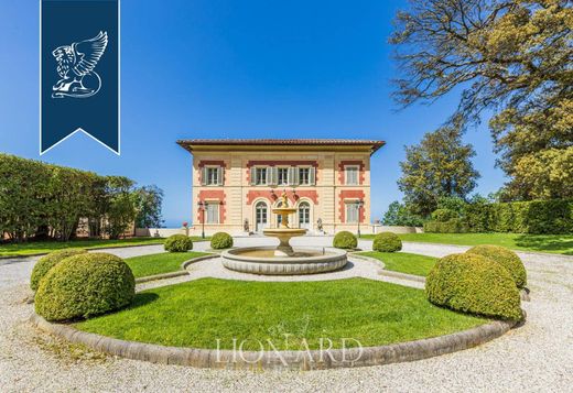 Villa in Pietrasanta, Provincia di Lucca