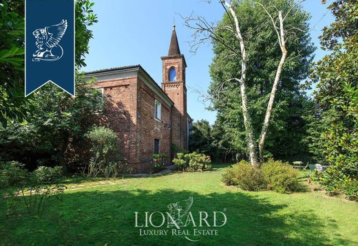 Villa a Morimondo, Milano