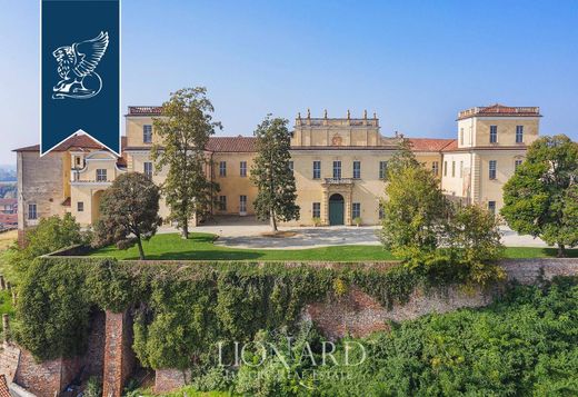 Château · Castle in Rivarolo Canavese