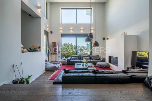 단독 저택 / Néa Pentéli, Nomarchía Athínas