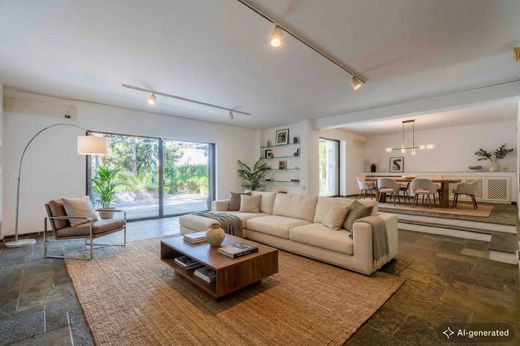 Detached House in Kifisiá, Nomarchía Athínas