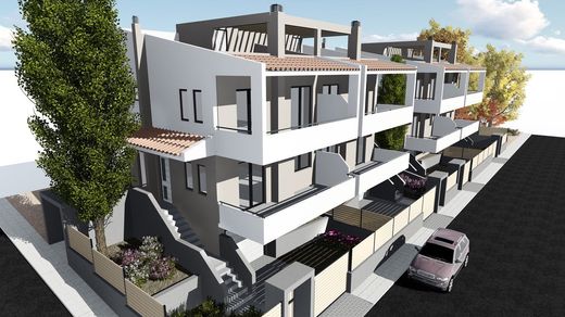 Edificio en Rafína, Nomarchía Anatolikís Attikís