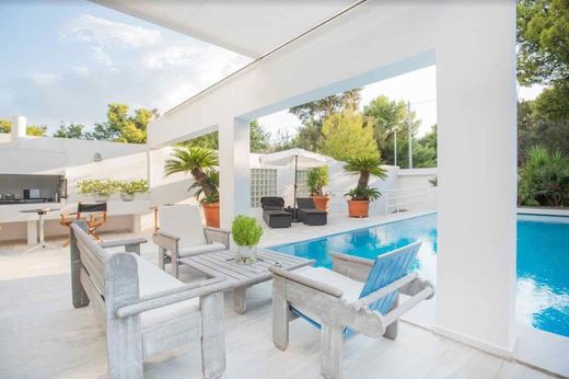 Villa Vouliagméni, Nomarchía Anatolikís Attikís