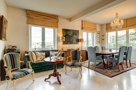 Casa Independente - Vári, Nomarchía Anatolikís Attikís