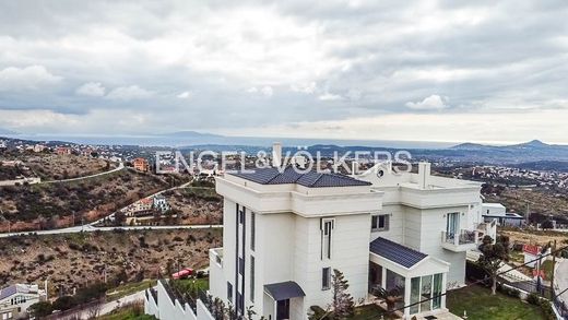 Detached House in Pikérmi, Nomarchía Anatolikís Attikís