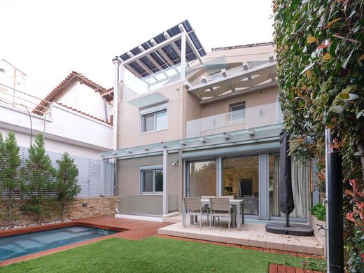 Residential complexes in Kifisiá, Nomarchía Athínas