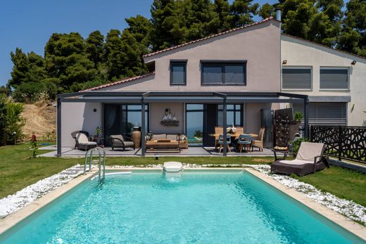 Poseídi, Nomós Chalkidikísのマルチファミリーヴィラ