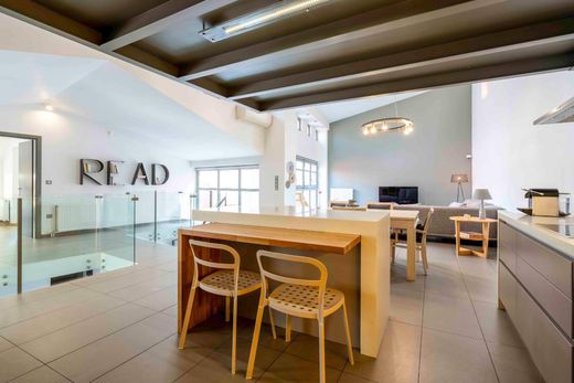 Detached House in Athens, Nomarchía Athínas