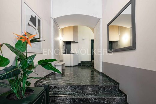 Appartamento a Atene, Nomarchía Athínas