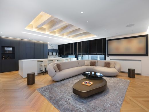 Apartament w Ateny, Nomarchía Athínas