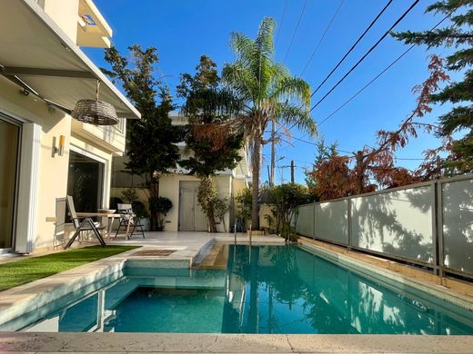 بيت مستقل ﻓﻲ Voúla, Nomarchía Anatolikís Attikís