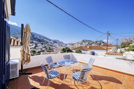 Luxury home in Hydra, Nomós Piraiós