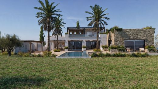 Villa in Kyparíssi, Laconia