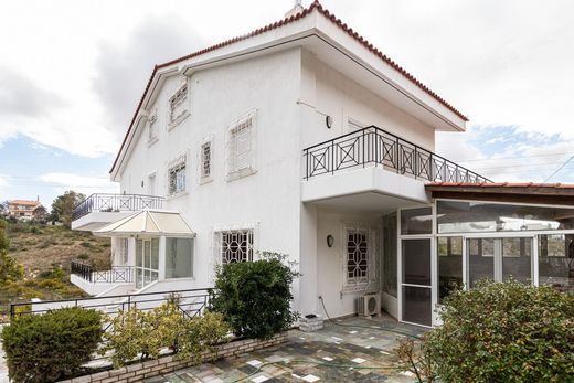 Twee-onder-een-kapwoning in Pentéli, Nomarchía Athínas